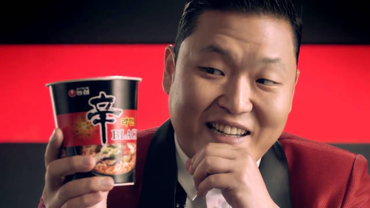 Nong Shim Noodles com PSY